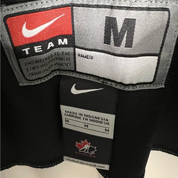 Nike Canada Hockey Jersey Men’s Size M - Picture 5 of 5